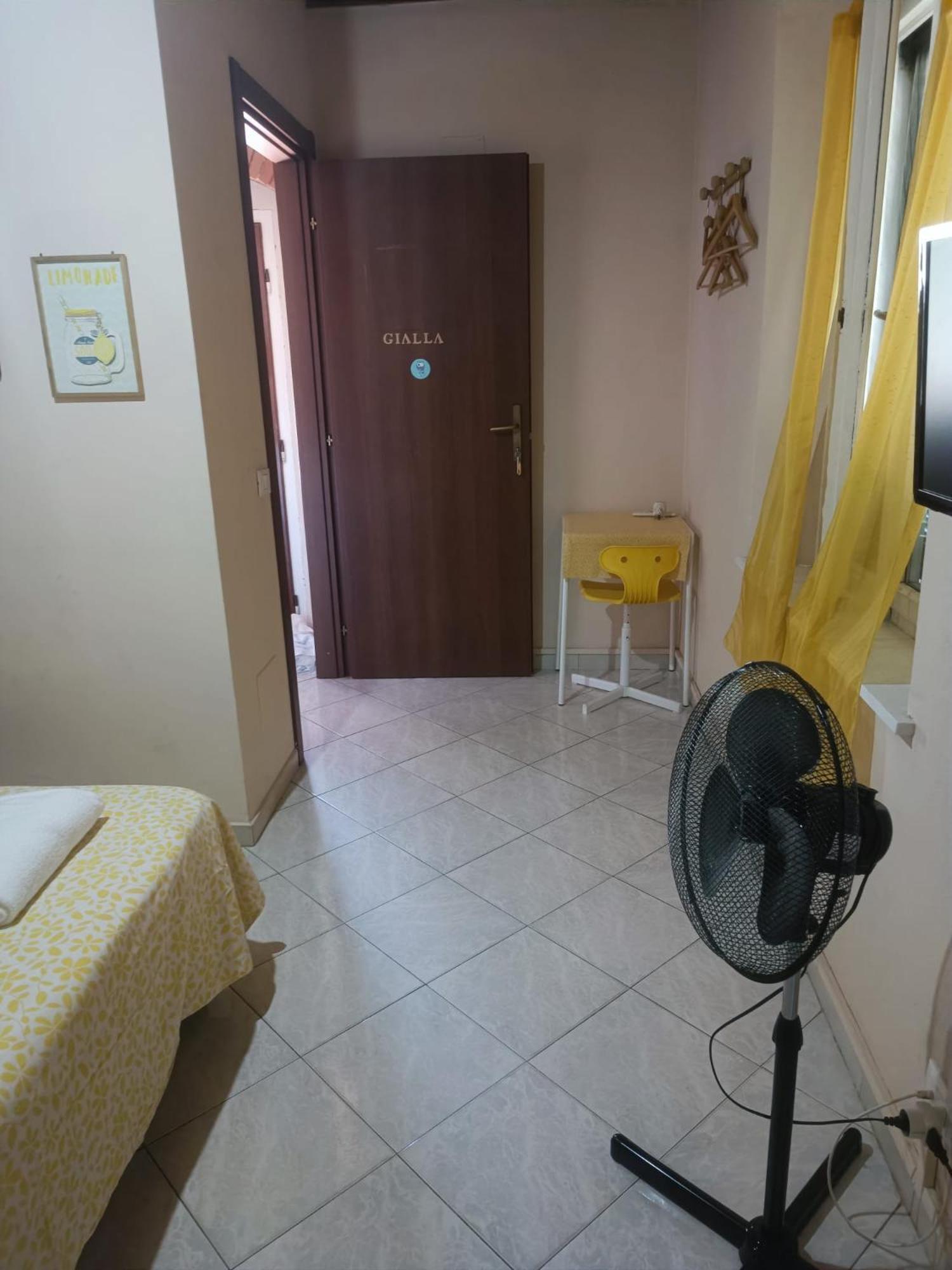 Hotel Smile Tower House Pisa Esterno foto